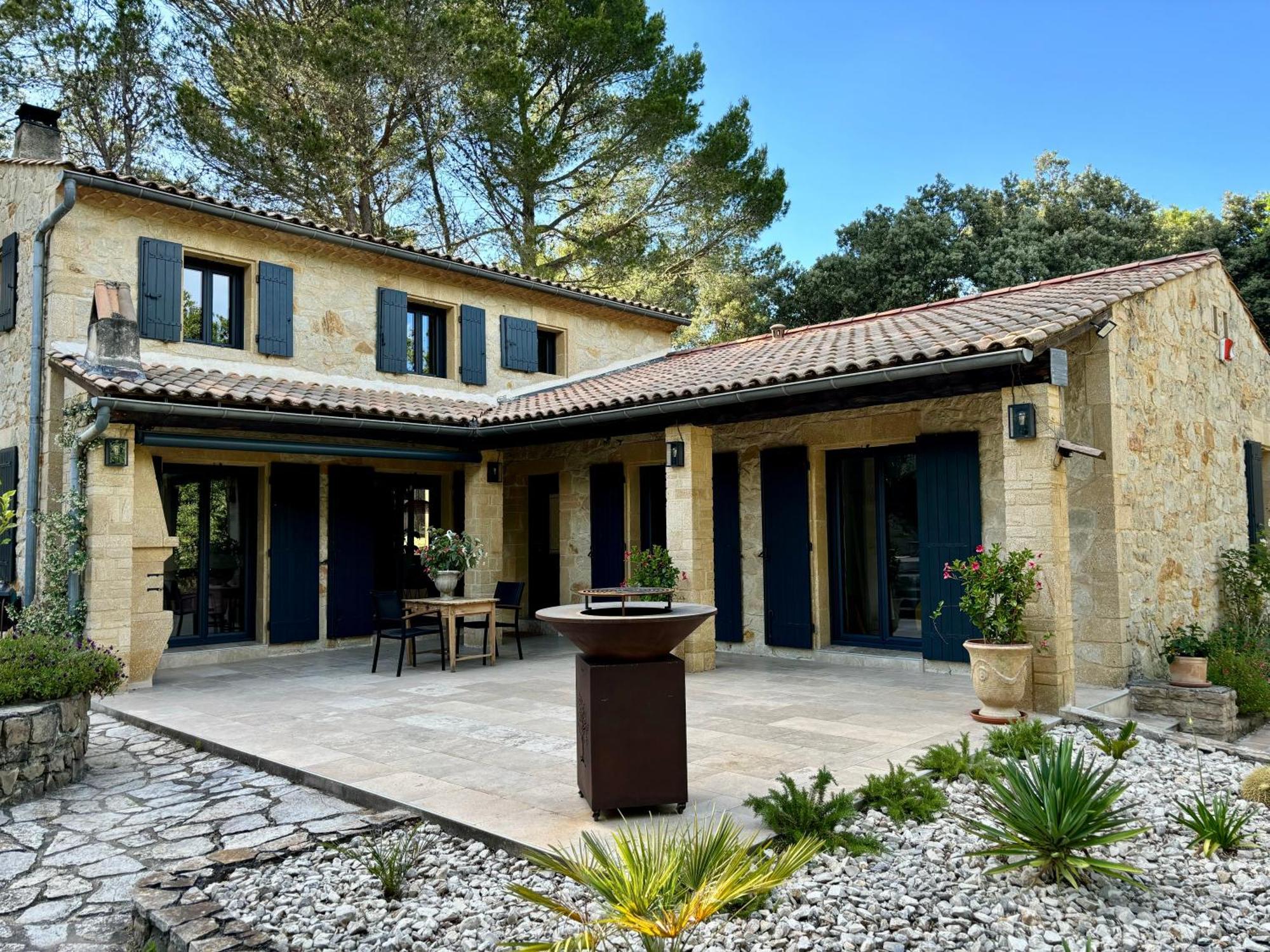 Maison Terre De Lune Mondragon Екстериор снимка